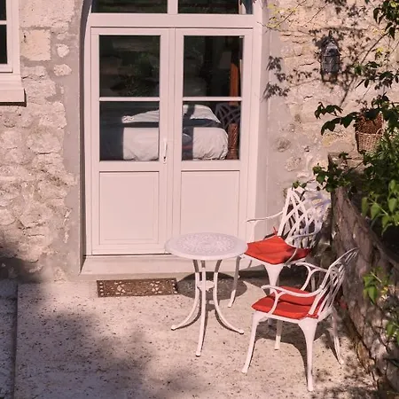Chez Jules Et Leonie 3*